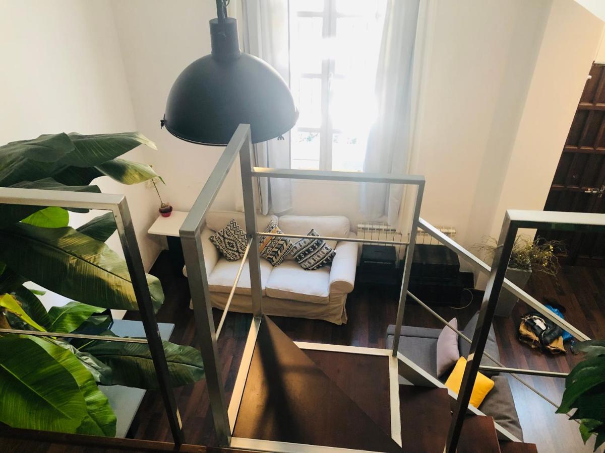 Lujoso Loft A 2Min A Pie Del Casco Historico Apartment Seville Exterior photo